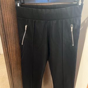 Children’s leggings with zippers